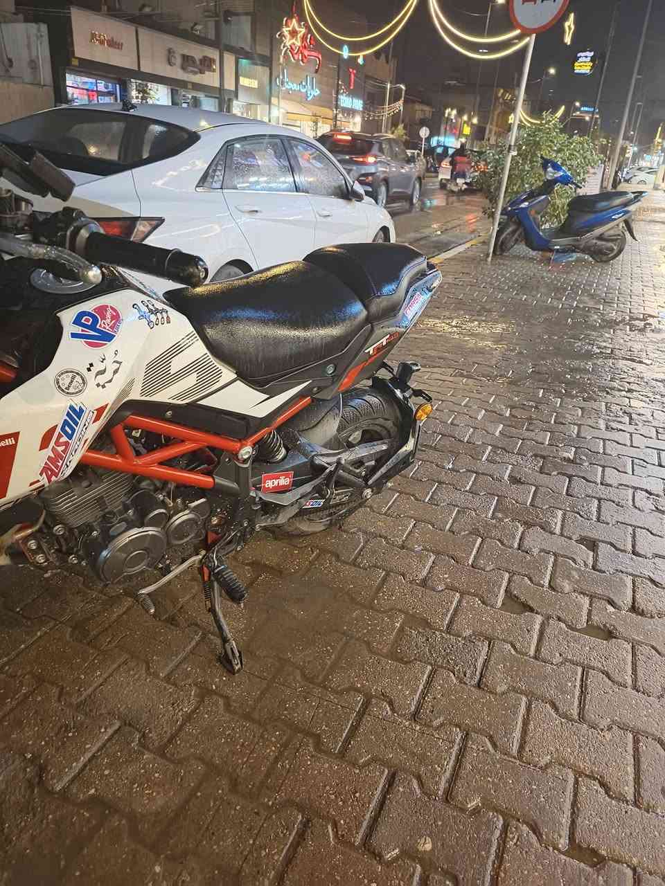 بينلي 135 تي ان تي النسخة الرياضي 
دراجه مكفولة جديدة رقم الحديث بغداد 
صالنصه رياضي وموجوده البلادي رقم وسنويه بأسمي تحويل ثاني يوم 
للاستفسار ***********
