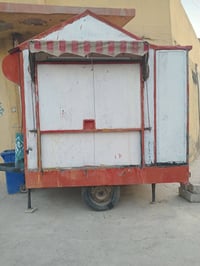 كرفان متنقل للبيع السعر ٥٠٠الف الأتصال على 07503970325