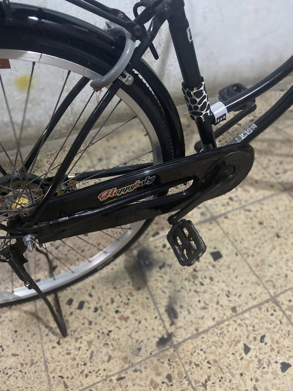 باسكل للبيع ومراوس شرط يباني نزلته من حاويه اخدته 180شراي يجي خاص او مراوس موديله 2016


**إذا كنت صاحب هذا الإعلان وتريد حذفه لأي سبب، رجاءا أرسل رسالة إلى الدعم الفني**