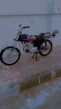 دراجه لبيع وراق تعمير صالي شهر من عمرته شاصي 20وتعمير 24 دراجه حلوه كل...