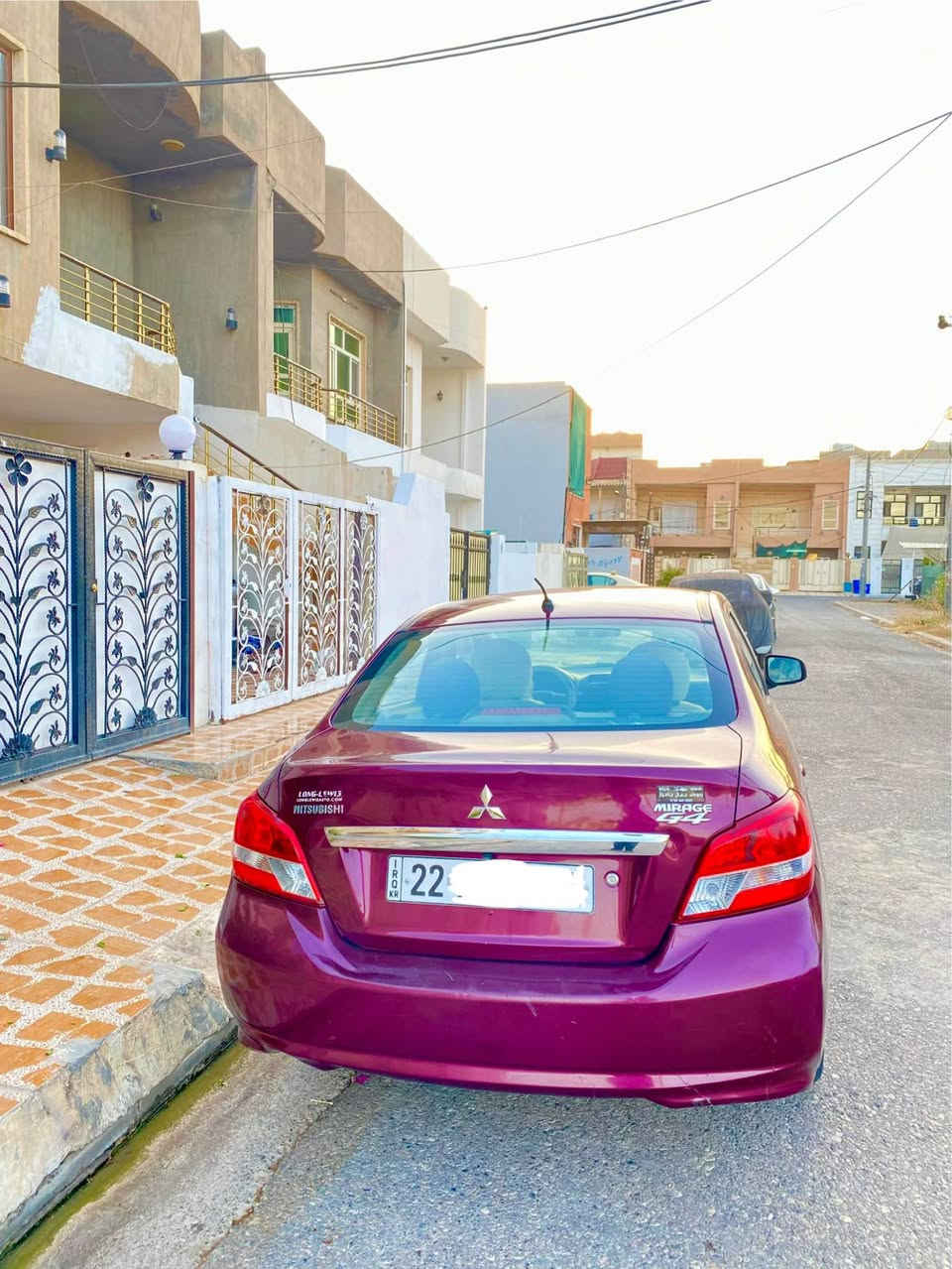 السلام عليكم اخوان:-
مسيو بوشي ميراج 2019
السياره بيهه ٣ قطع و نص
بدون دواخل بدون ايرباك
الكير و المحرك و الشواصي بشرط
السياره تخم تاير جديد 
صدر امامي خلفي جديد 
سعر السياره ٨١$ و بيهه مجال كولش بسيط
لل استفسار متواجد واتس اب *********** أربيل, العراق
