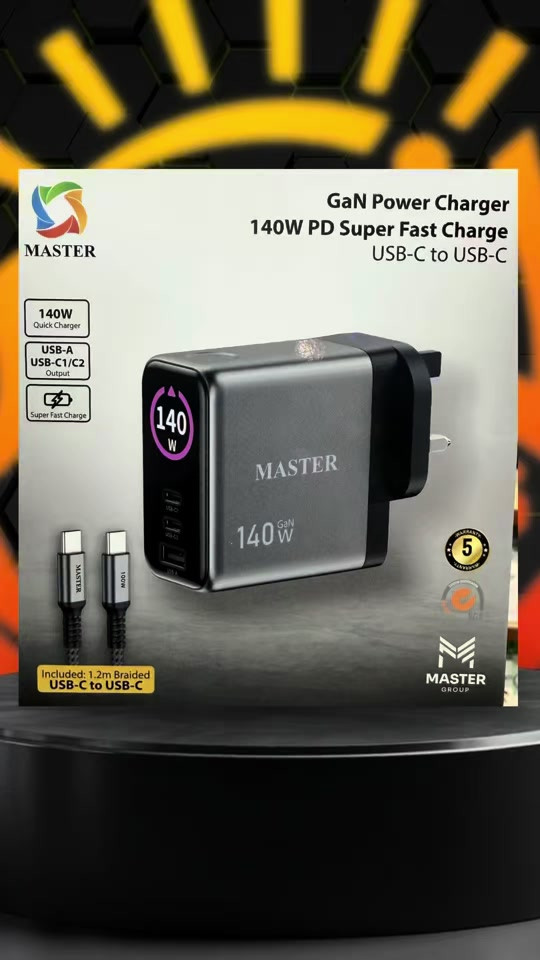 ⚡️ شاحن MASTER GaN 140W السريع ⚡️ استمتع بأداء شحن خارق مع شاحن MASTER GaN 140W PD Super Fast Charger 🔋🚀 مصمم بتقنية GaN الحديثة لتوفير شحن أسرع، حرارة أقل، وحجم عملي مناسب للسفر والاستخدام اليومي ✨ 🔹 يدعم شحن سريع بقوة تصل إلى 140 واط 🔹 يحتوي على منافذ متعددة: 📌 USB-C1 📌 USB-C2 📌 USB-A 🔹 مناسب لشحن: 📱 الهواتف الذكية 💻 اللابتوبات 🎮 الأجهزة اللوحية وأجهزة الألعاب 🎧 السماعات والإكسسوارات 🔹 مرفق معه كيبل USB-C to USB-C بطول 1.2 متر عالي الجودة 🔥 🔹 تصميم أنيق وفخم مع شاشة عرض للطاقة ⚙️ 💰 السعر: 65 ألف دينار فقط 🚚 التوصيل: 5 آلاف لكل محافظات العراق 📞 للحجز والاستفسار: *********** #creatorsearchinsights #شاحنة 
