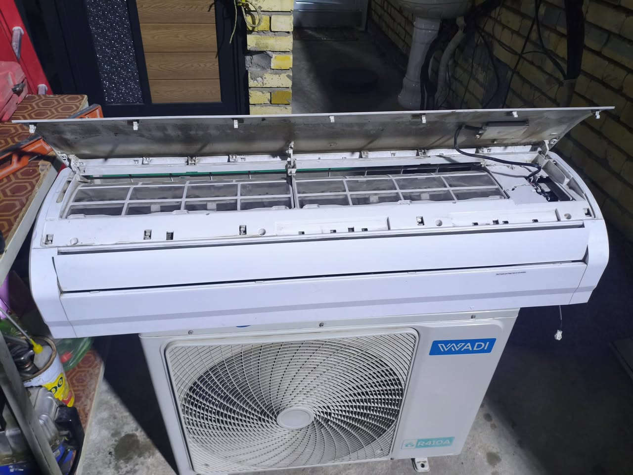 السلام عليكم
وادي 2 طن وثلث
27.000btu
اصدار 2024 
جهاز بلادي ونظيف 
جدا نظيف وضع الشركه 
ملحقاته كامله الاصليه 
أوراق ضمان الشركه 
تدفئه تبريد 
مغسول وجاهز جيب وشد 
السعر 500 الف 
يوجد خدمه توصيل داخل بغداد. فقط 
0771.443.0446


**إذا كنت صاحب هذا الإعلان وتريد حذفه لأي سبب، رجاءا أرسل رسالة إلى الدعم الفني**