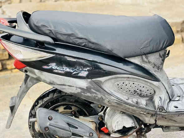 كامكو v2نوزل كفالة عامة رمبة جديدة كلش سعرها950وبيها مجال مكان الدراجه قلعة السكر
اتصل ‭0788 538 8547‬
