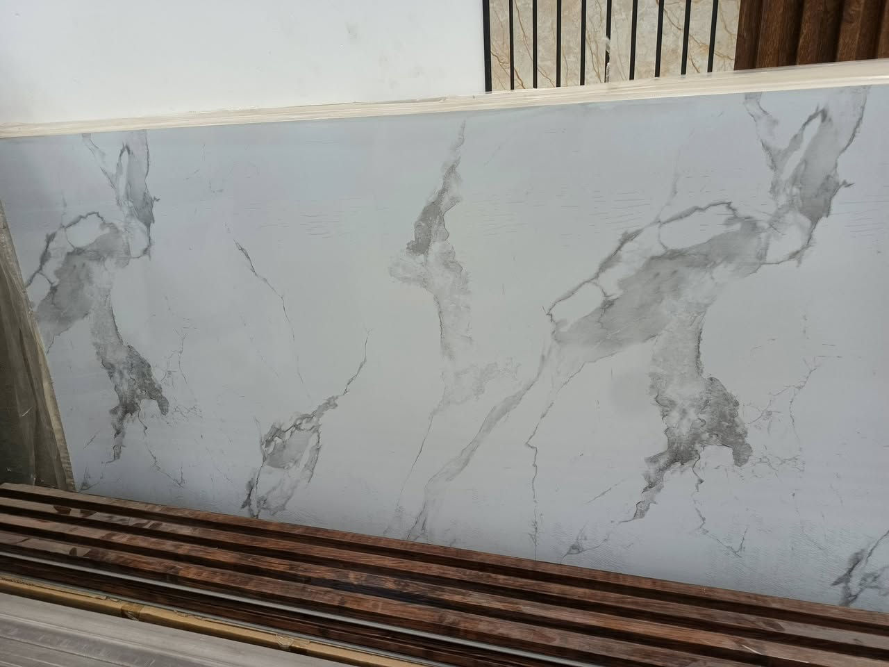 على بركة الله تم وصول بديل الرخام لوحات متكاملة بألوان مختلفة🤩 ديكورات اسطنبول العنوان الرفاعي شارع الإطفاء مقابل🏛️  مدرسه الأوائل رقم الهاتف🤩 ***********************📞
