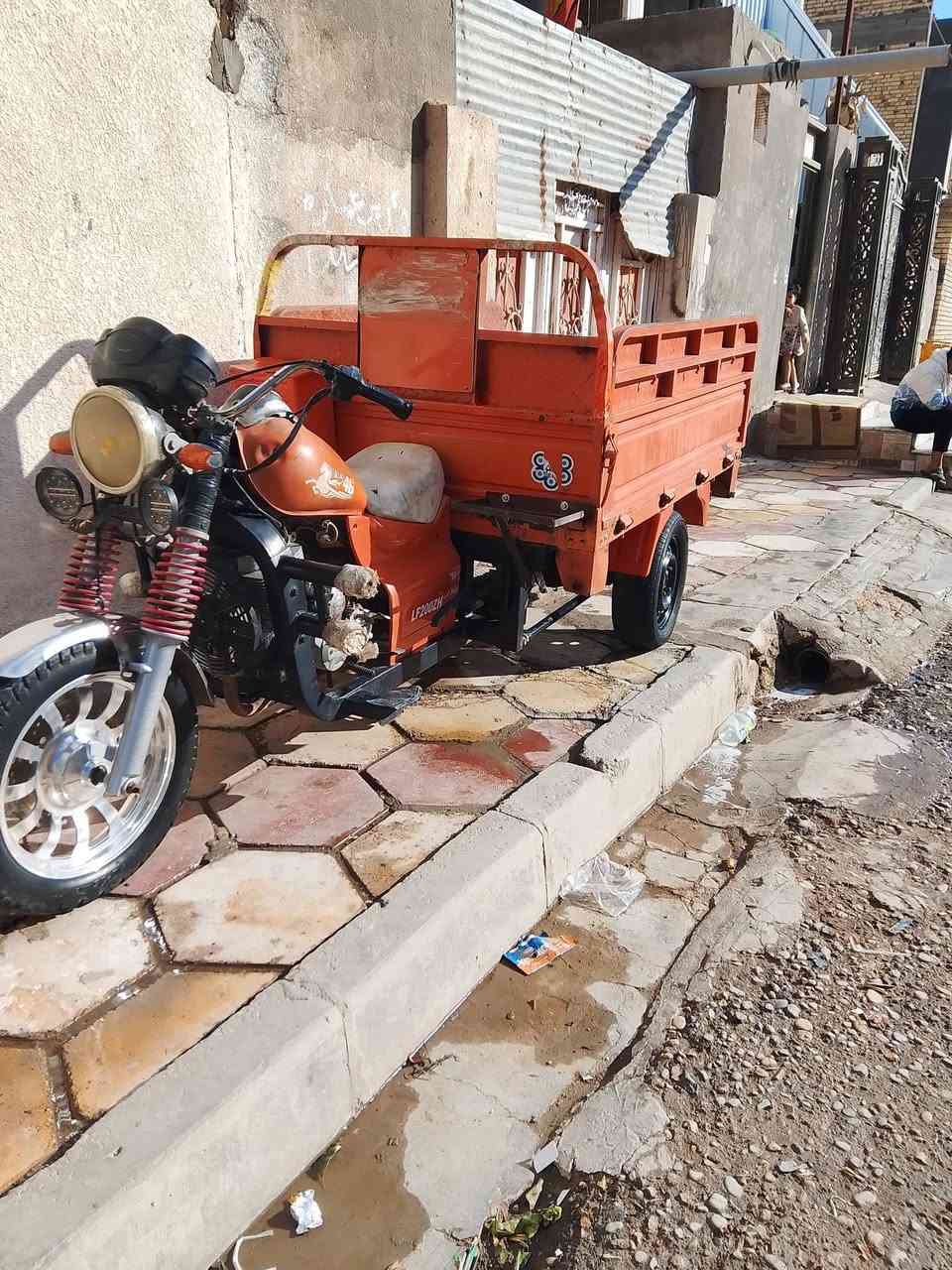 سلام عليكم شباب ستوته للبيع اوراق ستوته نظيفه السعر 1400 الشراي واتساب *********** المكان ابو رمانه
