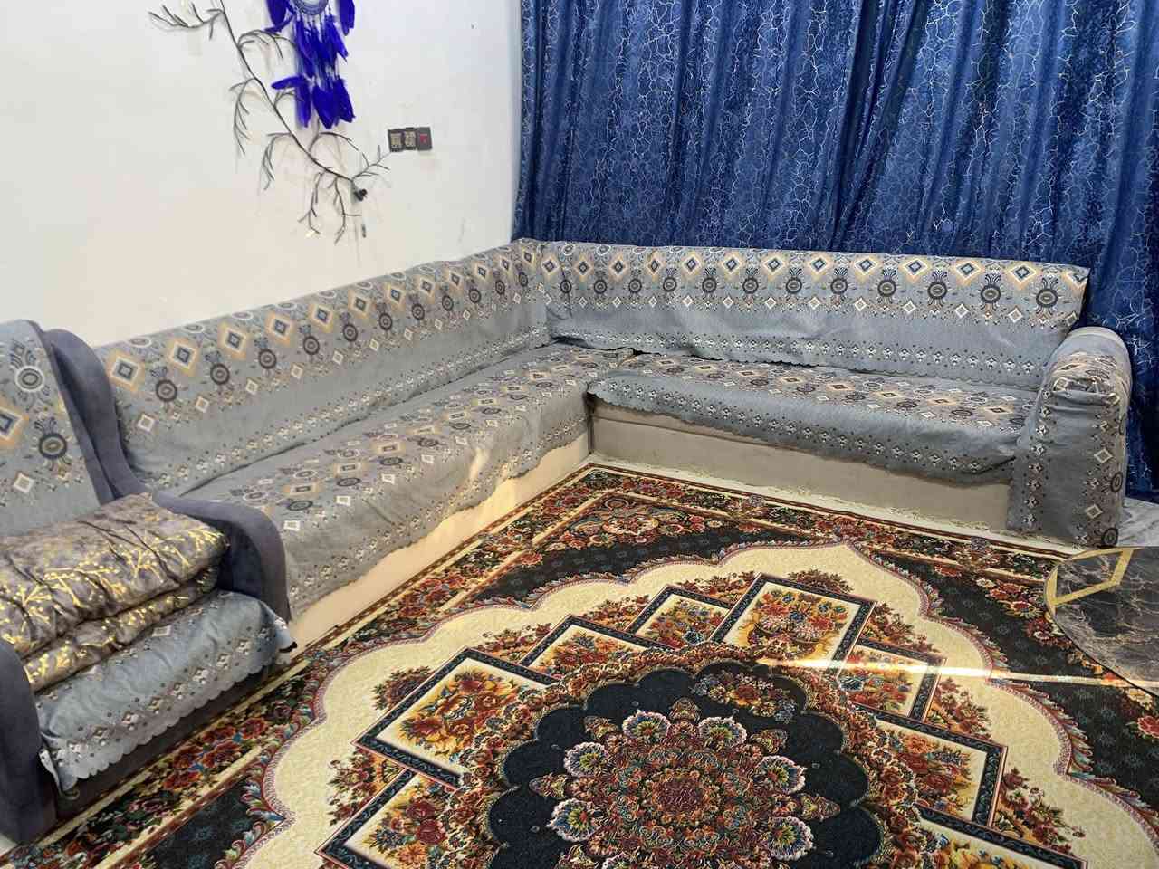 السلام عليكم ديون هو والوجوه مالاته نظيف بس محتاجين ونريد نبيعه السعر 150 وبيه مجال 
للتواصل ***********
