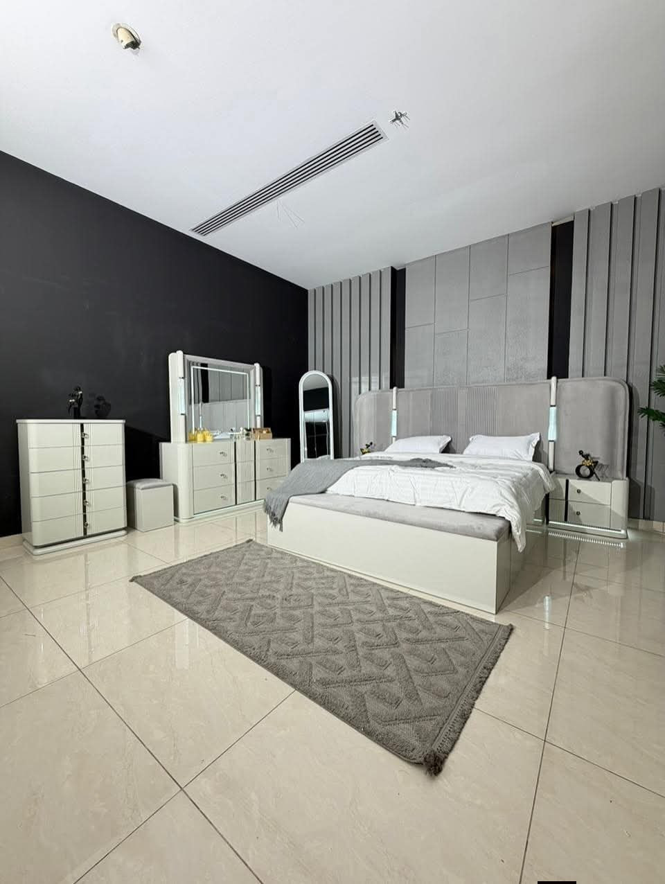 لأنك تستحق غرفة نوم تليق بك
ولان الراحة تبدأ من غرفة نوم مثالي
احجز الان! غرفة كارمن مودرن ✨
__________________

-متوفر النقل والشد جميع لمحافظات
-أرقام البيع المباشر  واتساب  📲***********
‏‪***********‬‏
راسلونا عبر صفحاتنا متواجدين  24 ساعه 
____________________________
