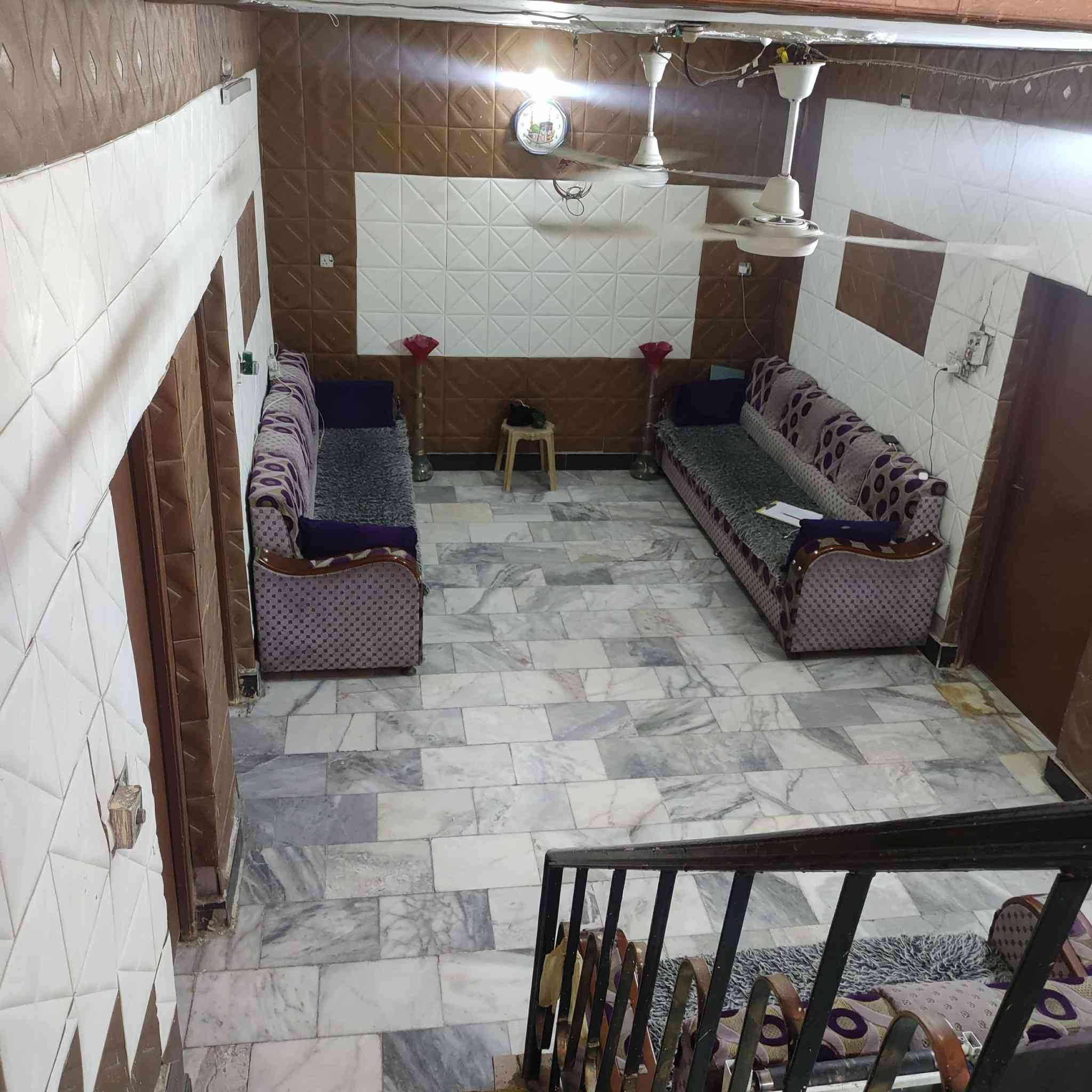 بيت للبيع كريطعه نهايه فرع الجامع منطقه كله خدمات ومكان مميز وحلو ٢٦٠م وباسم ابو البيت


**إذا كنت صاحب هذا الإعلان وتريد حذفه لأي سبب، رجاءا أرسل رسالة إلى الدعم الفني**