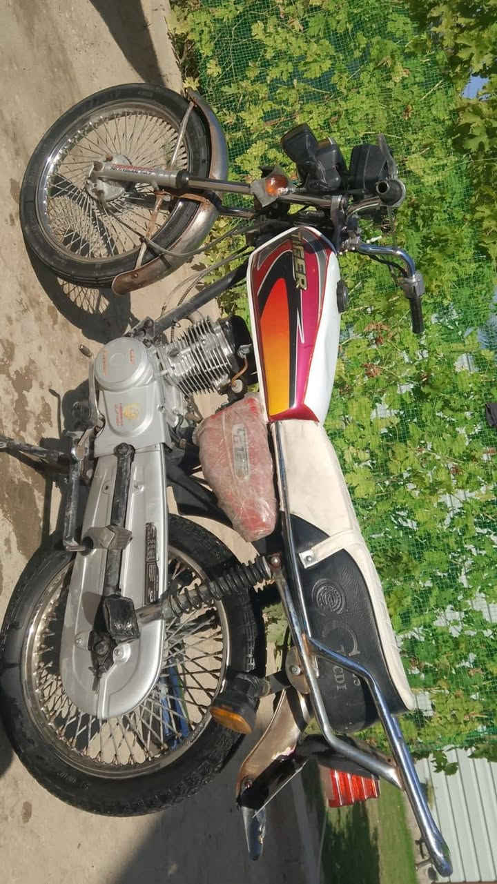 للبيع موديل 20اوراق سعر 425وبيه مجال


**إذا كنت صاحب هذا الإعلان وتريد حذفه لأي سبب، رجاءا أرسل رسالة إلى الدعم الفني**