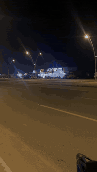 سلام عليكم ماكس عدله للبيع ،مصبوغ شاصيها لون ازرگ مصبوغ صبغ حراري، سكانها سبع الوان،وشتها 55،كلجات fcs الصفر،كفراتها كامله كلها الكفر مال عَينه عندي ،سواداتها كامله كلها السواد مال عينه عندي ،ويلات رياضي لو ازرگ، شيال مكينه ،دبلات رياضي وره وكدام ،واقيه كاربون ،ستان سبع الوان،دراجه مكينتها اكفلها واضمنها على ايدي تاخذها ما تذب عليها شي.
السعر خاص .
مكاني البصره/الجزيره/الفيروزيه 
*********** 
متواجد واتساب وعلى الشريحه.
