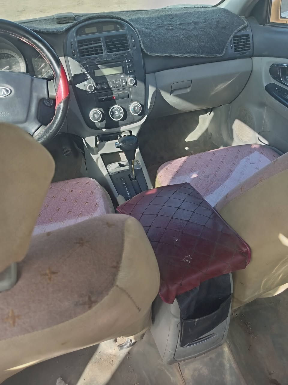 السلام عليكم سبكترا موديل ٧ حادثه جاملغ وبنيد سعره ٧٣ وبيه مجال قليل بابل شارع ٦٠ قرب جسر الطهمازيه موبايل ***********
