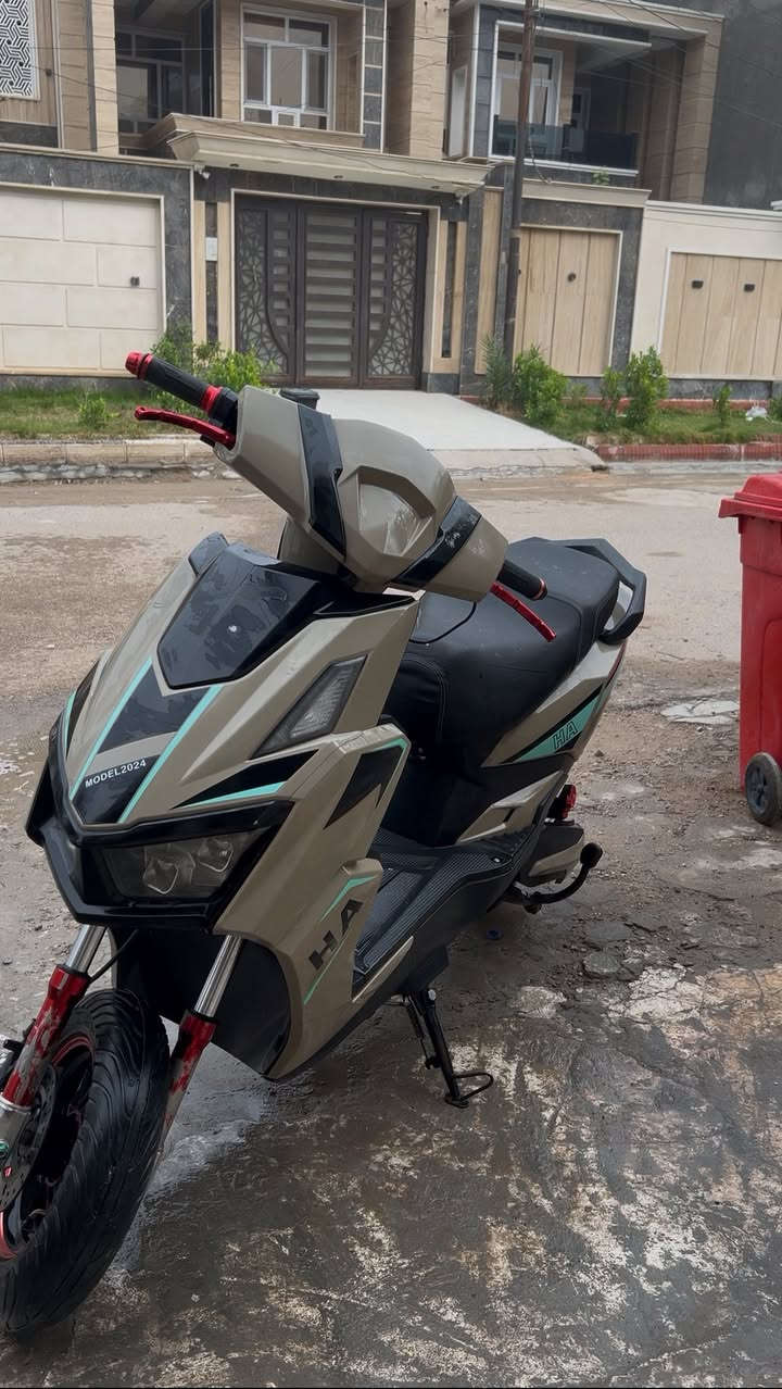 السلام عليكم دراجه سكنس شحن موديل 2024 ، 6 بطاريات للبيع نقصها بس بريك الخلفي مواصفاتها ، نضام البك ، ومثبت سرعه ، ويل ودبلات وعضمه سكليتر ويدات بريكات رياضي هيدروليك ، سرعتها الحقيقيه ع الويز 70 ، تمشيك 40 كيلو بالشحنه الوحده ، بيها نضامين تشغيل بصمه وسويج ، بيها نضام السرقه ، وبيها 3 سرع ، الدراجه خير من الله ونضيفه وما فديوم وكفتني بشارع ، السعر 600 وبيها مجال للشراي عنواني بغداد الزعفرانيه ، ***********
