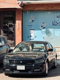 جارجر ٢٠٢١  Sxtplusاصل  محرك ٣٦٠٠  ماشية 100الف ضررها بچم چاملغين وبني...