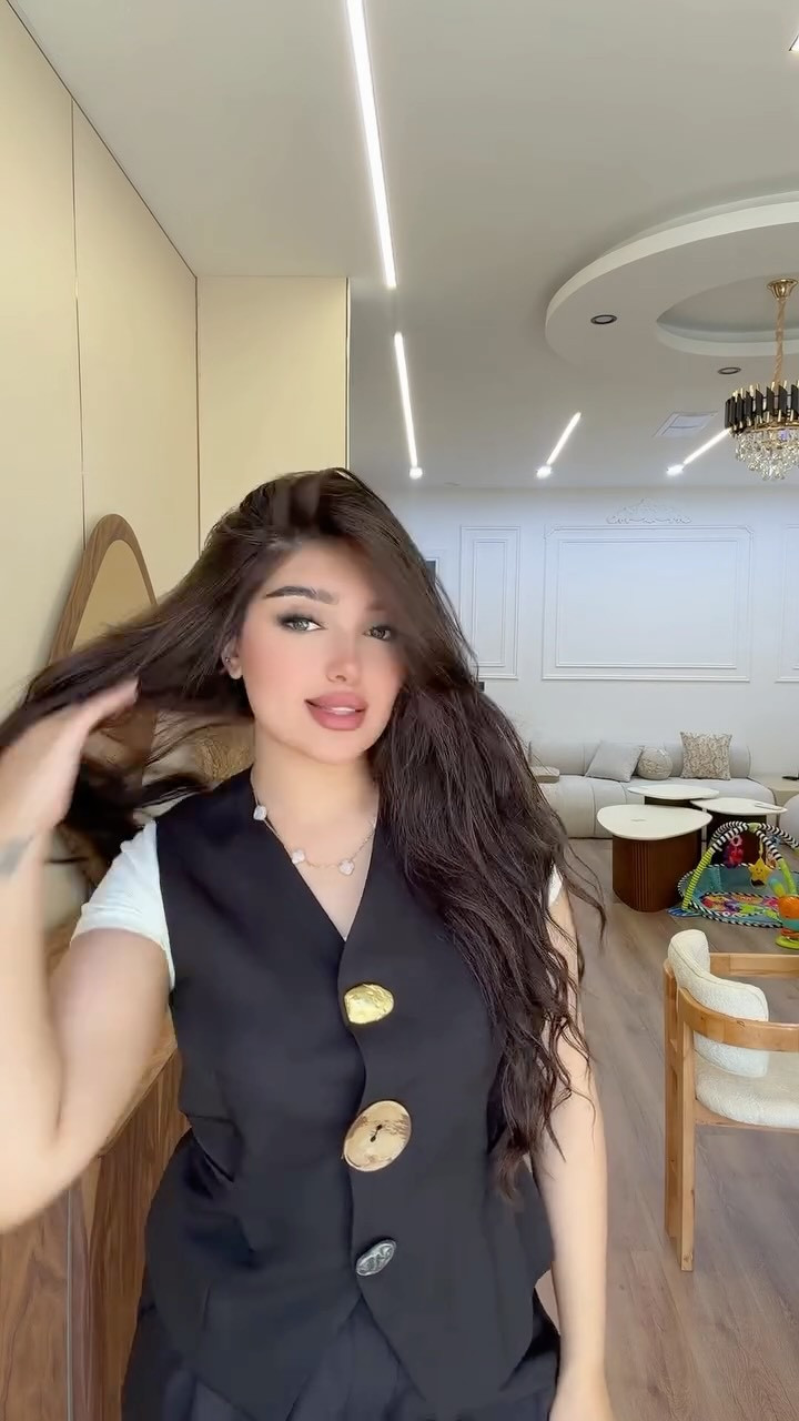 ⁨	ميلانو 🔥🔥

موديلات مختلفه من ميلانو ❤️
عنوان / بغداد / المنصور / قرب سيد الحليب⁩


**إذا كنت صاحب هذا الإعلان وتريد حذفه لأي سبب، رجاءا أرسل رسالة إلى الدعم الفني**
