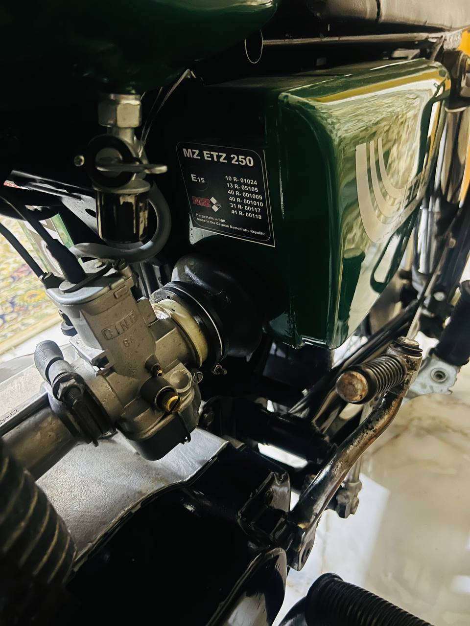 تحيه طيبه للجميع
دراجه 82 البيع دراجه المانيه ومتعوب عليه 
بدون،⬆️ السفسار اتصال ***********
