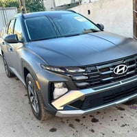 من رخصه الادمن المحترم عندي توكسان 2025 بدون ارباك ماشيه ٧٠٠٠ محرك ٢٥٠...