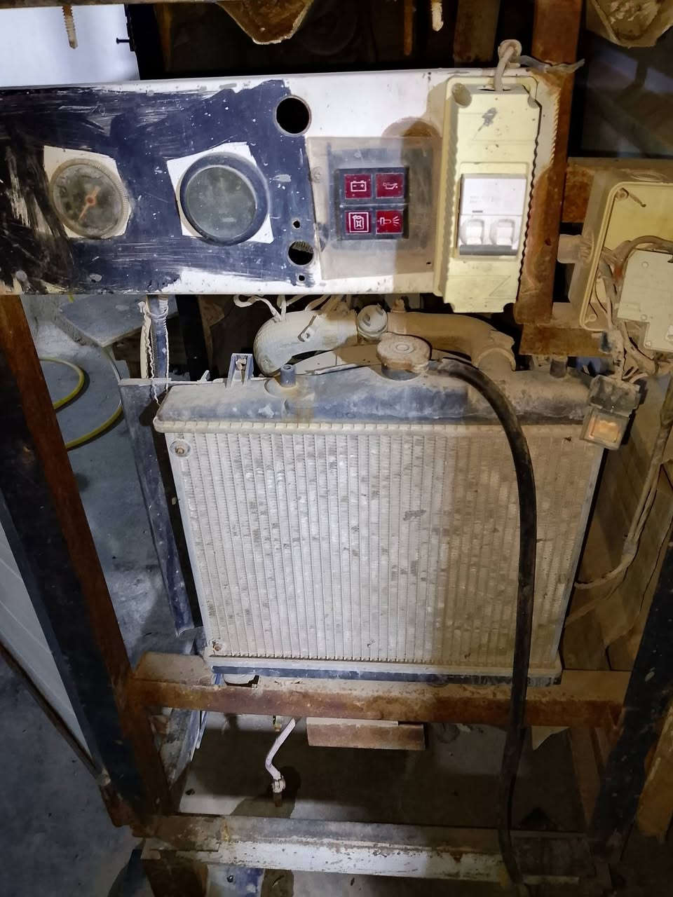 مولده كوباته ثلاثه بستم شغاله كل شيء ما بيها التواليد كيفي سبعه ***********
