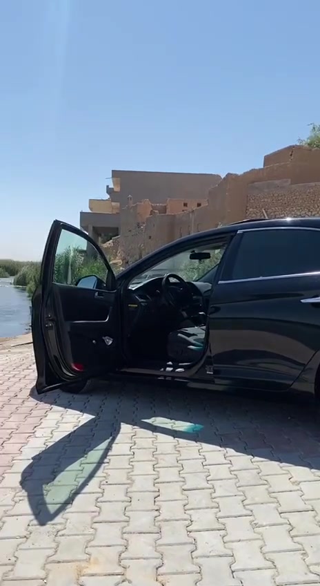 السلام عليكم
سوناتا 17 وارد كندي 
ماشيه 95000 K
مواصفات  
بصمة 
فتحه سقف 
تدفئة كشنات وسترين 
كامرة خلفيه 
حساسات خلفيه 
تبريد منفصل 
رادار جانبي 
نظامين قياده سبورت وايكو 
عليها منظومة لد 
محركGDI 2400 مجفت ونظيف 
وماشي عليه تقريبا 20 الف 
سنوية بسمي لحد 2029
هزة ساقطه 
رقم اربيل 
حادث 
حادث كندة جاملغ امامي ايسر مبدل و بنيد مبدل والتكمه اليمنه راجع عليها البنيد وشويه من جوه كد شبر بيها صبغ 
بالعراق جاملغ امامي ايمن بيه بارد جوه لايت كد شبر وتكحيل 
وجاملغ خلفي ايمن الهلال مالته وانصبغ  وحالوب خفيف بالقماره


**إذا كنت صاحب هذا الإعلان وتريد حذفه لأي سبب، رجاءا أرسل رسالة إلى الدعم الفني**