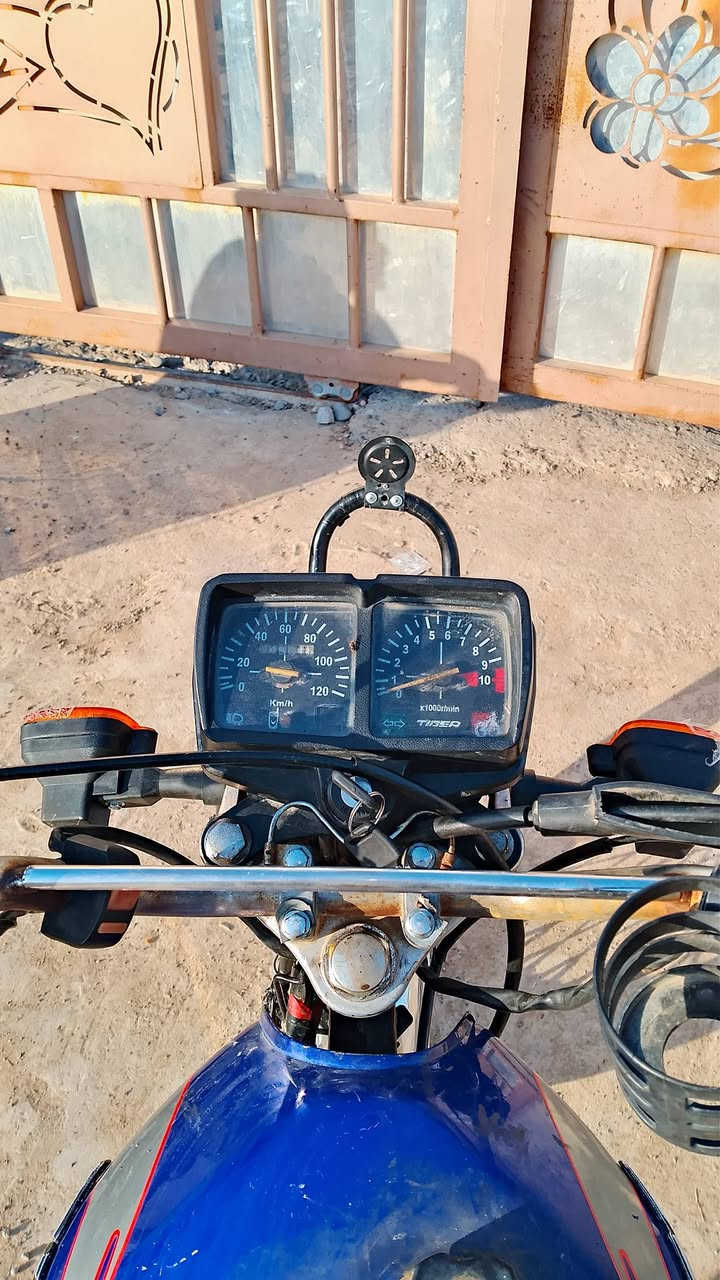 السلام عليكم دراجة تايكر موديل 20 للبيع او مراوس المكان شهربان ***********
