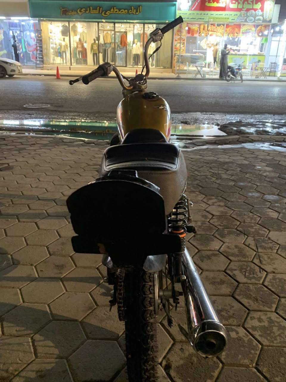 دراجه للبيع اصوالي شاصي 14مكينه 22نامه
ورقه الوكيل فقط ضايعه دراجه مابيها اي نقص  تكدر تطلع ورقه وكيل اوراقها اصوالي تعمير جديد 575وبيها مجال***********
