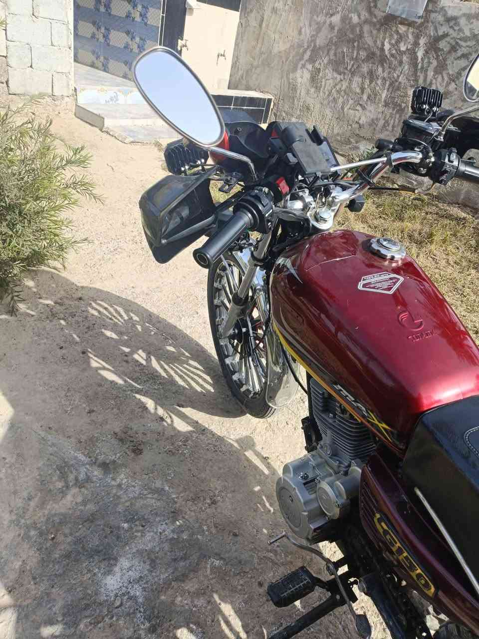 سيفان✈️ 2025. كفالة اوراق  منفيس 
أي نقص ما بيهة 
سعر650 
رقم *********** 
مكاني ديالئ  هبهب ❤️‍🩹
