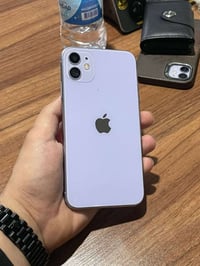 ايفون ١١ • ١٢٨ • مبدل شاشه وبطاريه أصليات
