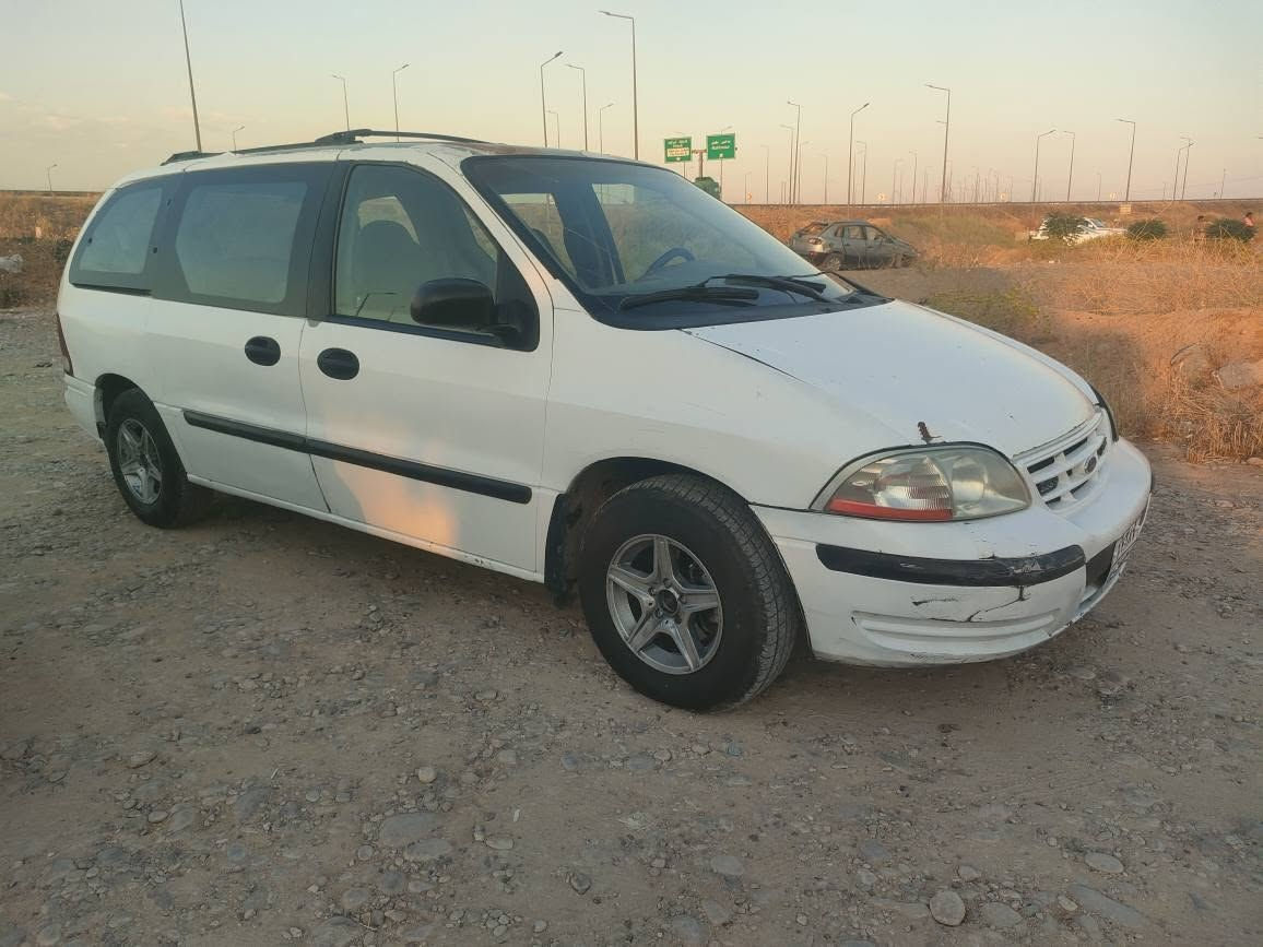 فورد اكسبلورو موديل 2000
كير محرك شرط وستا مضبوط
سعر 38 ورقة بيمجال 
بدونة ضربة مكان اربيل 
*********** واتس اب 
تحويل وكالة بشرط أربيل, العراق
