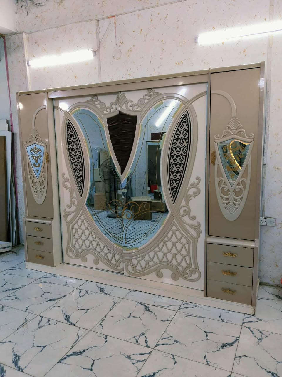 غرفة تركي نظام ابواب سلايت ✨
عدد القطع 9 غرفة مودران❤✨
نظافة 95 / 100 ❤✨ 
السعر 850  مع الشد 🪛ونقل 🚙
داخل بغداد متوفر توصيل لجميع المحافظات 🇮🇶 ب


**إذا كنت صاحب هذا الإعلان وتريد حذفه لأي سبب، رجاءا أرسل رسالة إلى الدعم الفني**