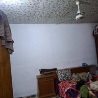 بيت طابقين • ١٠٥م • شارع المطار
