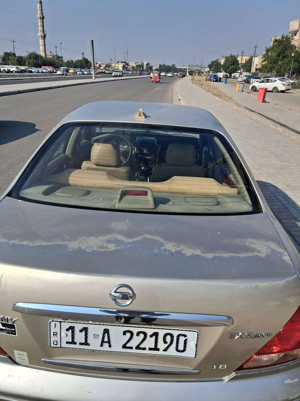 السلام عليكم 
سني موديل ٢٠٠٥ ياباني السياره بدون صبغ مكفوله بس جارده كير مكينه تبريد تدفئه كله شغال وكله وضع شركه صدر امامي خلفي ترايها يخبل داخل جديد دوشمه كامل ارقام وسنويه وهزه جديده مكاني حي الجهاد السعر 74
***********
