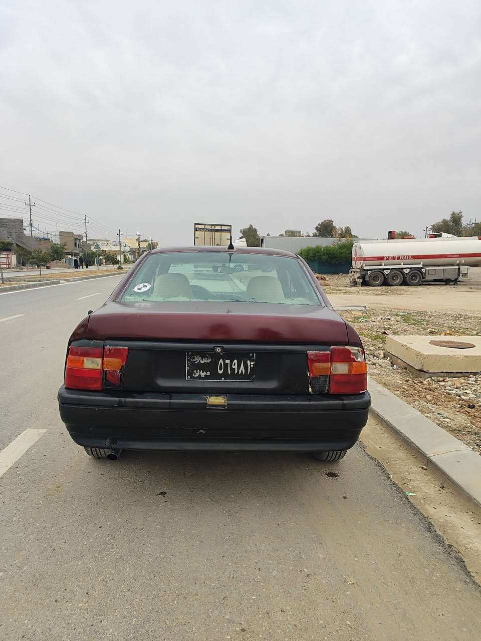 ئۆپڵ ڤیکترا 
مەکینە20
واجیهە و ڕێگەپێدانی لە گەڵایە 
کارەبای کامل مەزبوتە  مەکینەی سەرف و بوخاری نیە 
***********
