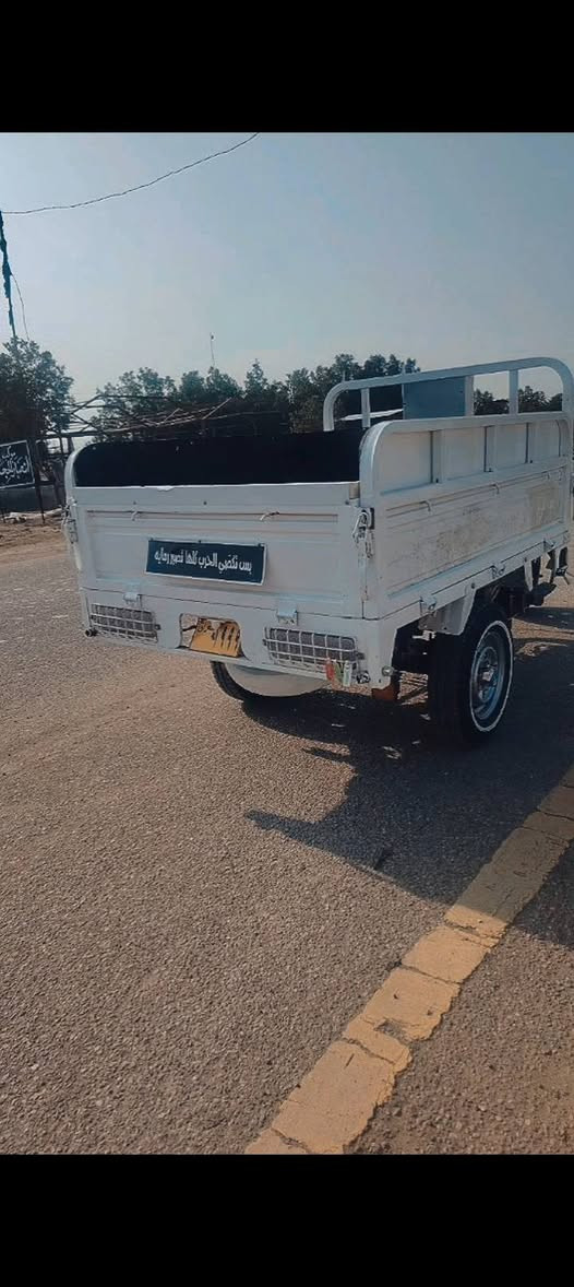 ستوته للبيع دايون لون ابيض مديل 2020 وتعمير 25 غراض كله جدد وصلي شرط ستوته رقم وسنويه لوحاته طالعه وبسمي لكهرباء كله شغاله سعر واستفسار خاص   عنوان سماوه قضاء الخضر ***********
