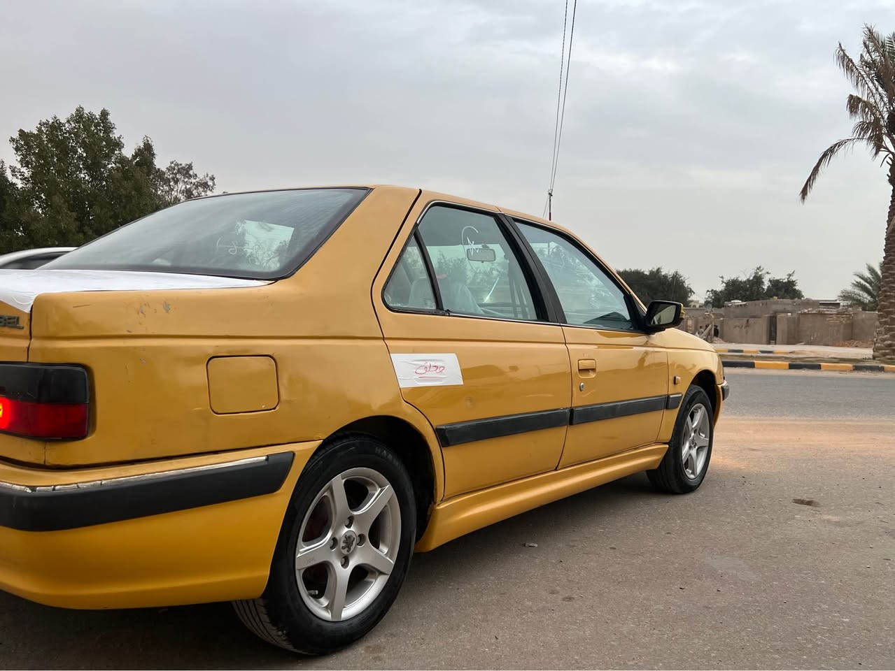 بيجو بارص موديل 15  رقم نجف سنويه ل٢٧ مصفره هيئه وغرامات بيه طخه بلجاملغ الخلفي كير مكينة حداديه مكفولات جاهزه السياره مكاني النجف الاشرف سعر 29وبيه مجال

*********** النجف, العراق
