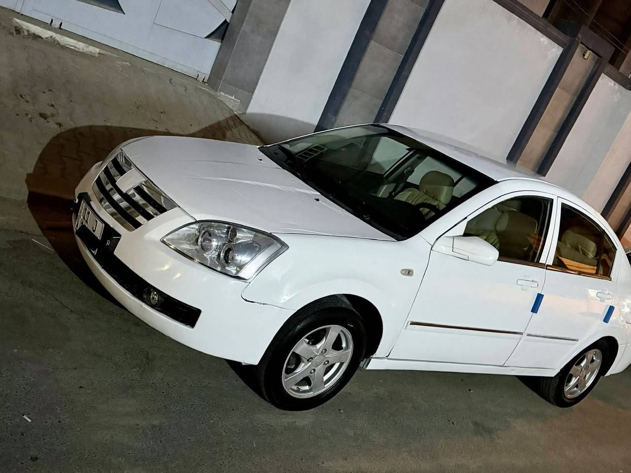 شيري 5Aموديل 2013 رقم بغداد كير ومكينه وحداديه كامله تبريد شغال سعر 53وبيه مجال للشراي اتصال عل رقم ***********
