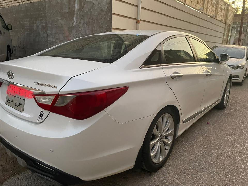 سوناتا موديل 2010 للبيع السعر 106 مبدل قطعة وحده فقط البنيد مكان نجف.
باقي التفاصيل اتصل على الرقم 
*********** واتساب موجود ايضا
