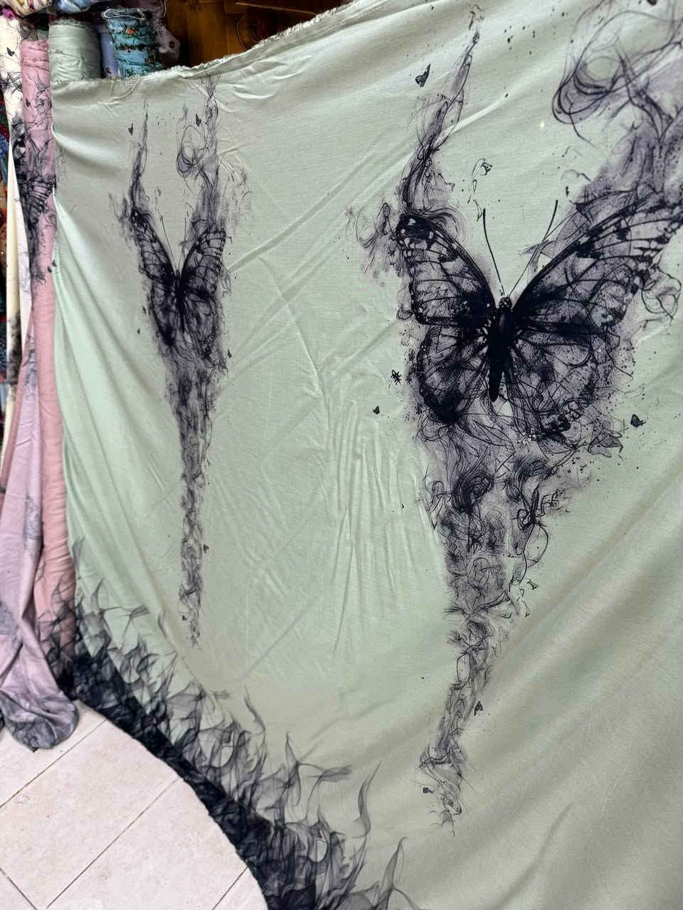 كشمير ايطالي قطني
سعر القطعه مترين ونص 6.000 
موديلات جديده 
توصيل جميع المحافظات


**إذا كنت صاحب هذا الإعلان وتريد حذفه لأي سبب، رجاءا أرسل رسالة إلى الدعم الفني**