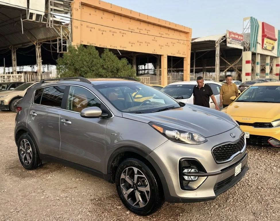 بيع او مراوس سبورتج موديل 22بدون رقم تبديل بنيد فقط محرك 2400سعر150شراي يتصل مكان سيارة معارض الرميثه عالشارع العآم معرض احمد آل شمران ***********
