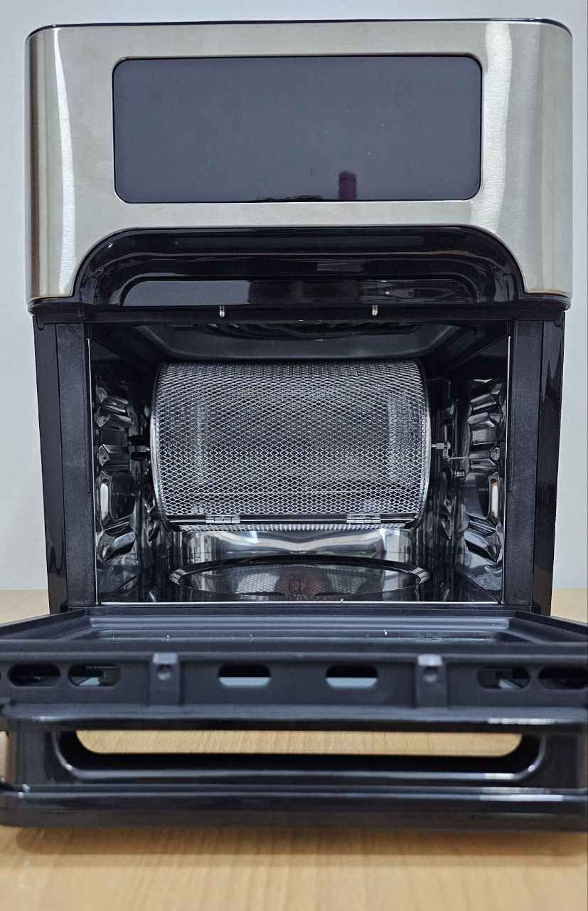 فرن قلاية هوائية من ماركة Hostar، ويتميز بالآتي: 
سعة كبيرة تبلغ 12 لتراً، مناسبة للعائلات.
قدرة كهربائية تبلغ 1700 واط لطهي أسرع ونتائج مقرمشة.
يعتمد تقنية دوران الهواء الساخن 360 درجة لطهي صحي بدون زيت أو بكمية قليلة جداً.
يتضمن ملحقات متعددة مثل الشبك، الأسياخ، والسلة الدوارة. أربيل, العراق


**إذا كنت صاحب هذا الإعلان وتريد حذفه لأي سبب، رجاءا أرسل رسالة إلى الدعم الفني**