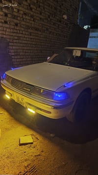 سياره مارك عضم موصفات سياره جاهزه من كلشي  كير جديد تخم تايرات  حداديه...