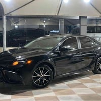 كامري SE • فول اوبشن • ٢٣٠٠٠ كم