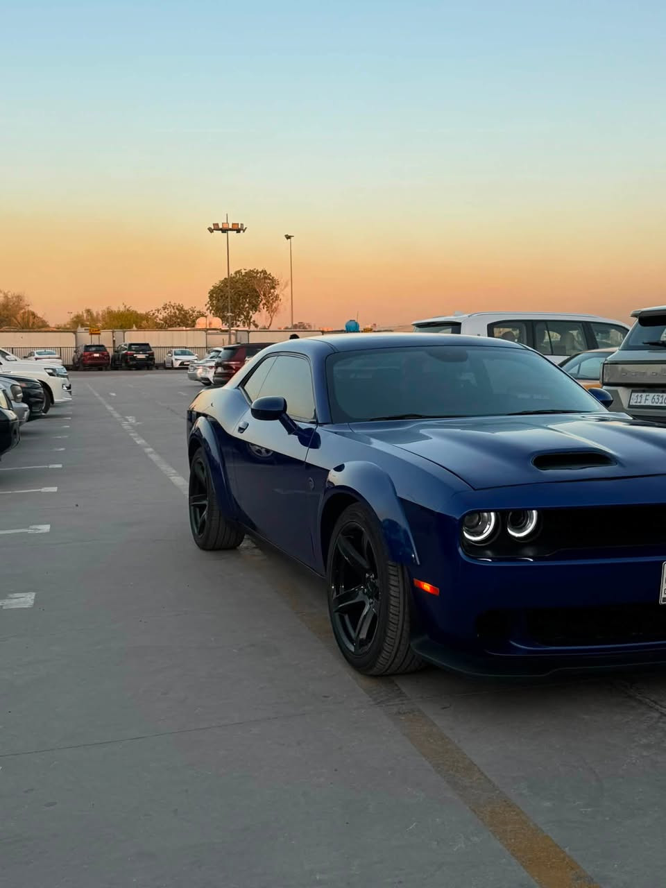 🚗 للبيع دوج جالنجر SXT موديل 2019 🔵
الحادث جاملغ الايسر وطرف البنيد 
✅ اللون: أزرق مميز�✅ المحرك: 3.6 لتر V6 بقوة 305 حصان�✅ ناقل الحركة: أوتوماتيك 8 سرعات�✅ الممشى: 71 ألف ميل �✅ مواصفات مميزة: تشغيل عن بعد، شاشة، كاميرا خلفية، مثبت سرعة، Apple CarPlay وAndroid Auto.
السيارة بحالة جيدة وجاهزة للاستخدام، وللاستفسار يرجى التواصل على الخاص أو الاتصال على الرقم: (***********).
📍 الموقع: بغداد شارع فلسطين �💰 السعر المطلوب: (163$).
