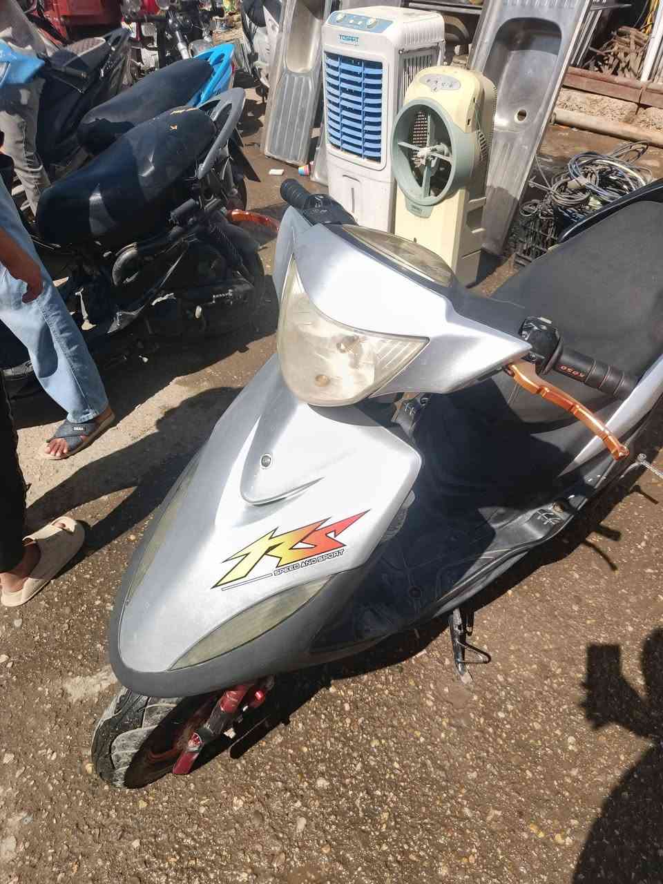 ماكس عدله مفتوحه ولفات دراجه كرهيائيات شغاله وسلف بس عوزت باتري كفر تجاري سعر 400 وبيه مجال كلش قليل


**إذا كنت صاحب هذا الإعلان وتريد حذفه لأي سبب، رجاءا أرسل رسالة إلى الدعم الفني**