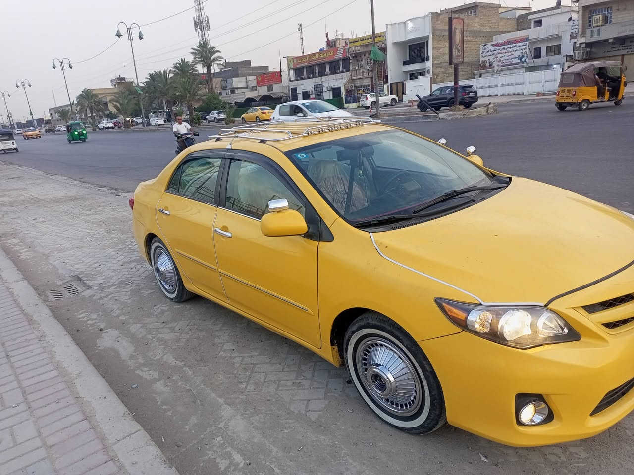 السلام عليكم عندي سياره كورلاء موديل 2010بسمي رقم انكليزي مشروع وطني جديد هزه جديده السياره كامله من كلشي وارد حادثه جاملغ وبنيد صدر عام تخم تاير كير مكينه كفاله تبريد جديد منضومه كامله محدثه 13صبغ جديد دوشمه عامه والله والله تعبان على السياره بس علمود دوامي اريد خصوصي رقم مميز المكان بغداد مدينه الصدر ***********السعر اتصل وتدلل بالخمه خاص غير متاح وشكر
