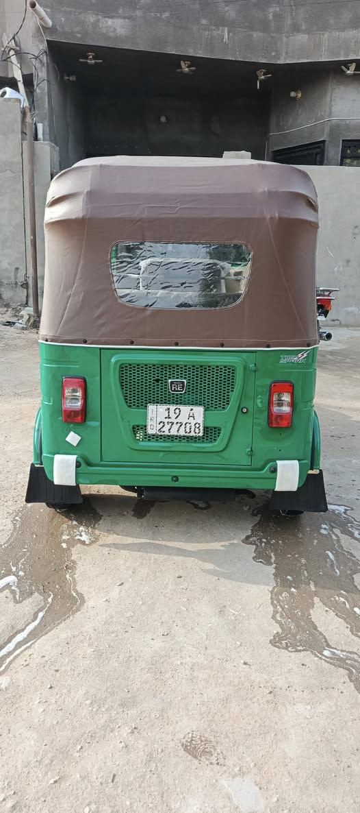 سلام عليكم تكتك موديل 2022 رقم كربلاء  مكاني كربلاء امن داخلي قرب الكراج الخير لحديراسل اتصال فقط ***********  ***********
