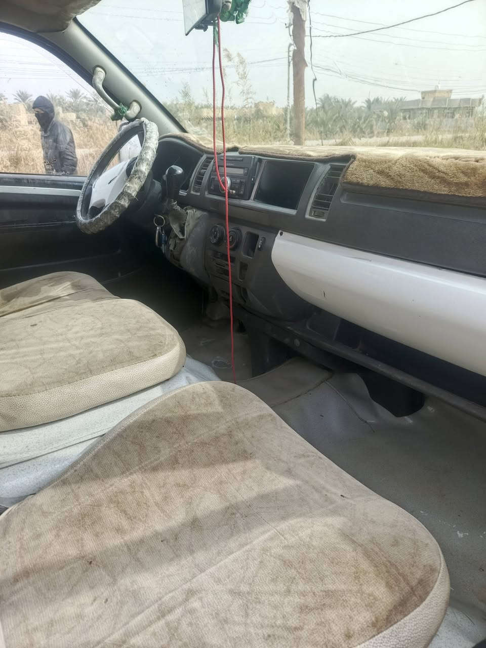 السلام عليكم هايكر للبيع موديل 2014 سياره حره رقم قادسيه مكينه وكير واكس كفاله  حداديه جديده دوشمه كامله جديده تخم تاير منظومة غاز 80 لتر معمره الدواير السعر 90 ملاحظه السياره عليه غرامات تنزل من سعره المكان بابل القاسم اني مكلف بالنشر هذا رقم راعيه ***********
