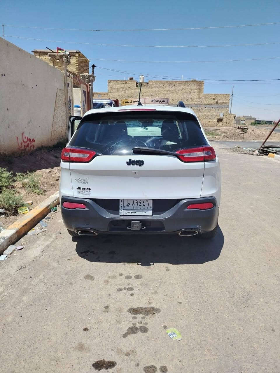 السلام عليكم
جيب بزون فول عدا الفتحه
مكينه ٣٦٠٠ رقمها بغداد تحويل ثاني يوم سونارها مرفق بالمنشور 
مكاني ميسان
***********

