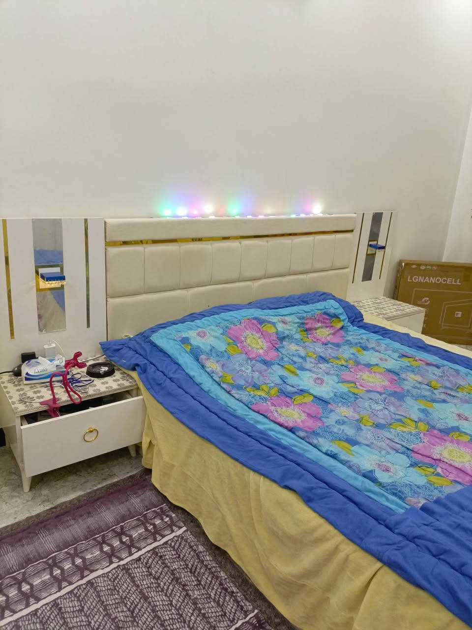 سلام عليكم
غرفه تركي جديده بعده بلزكاته 
مابيه اي ضرر 
عدد القطع 8 
سعره 650 وبيه مجال 
العنوان الفلوجه حي الجولان 
***********
‏‪***********‬‏
