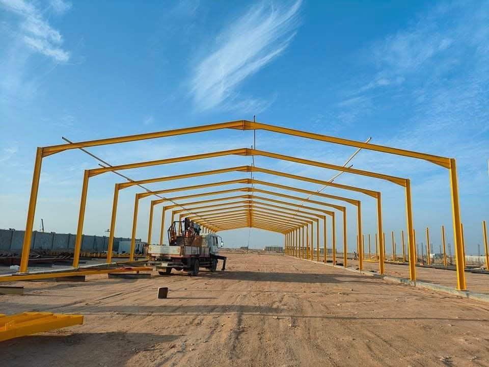 السلام عليكم 
مستعدون لعمل كافه الجملونات حقول الدواجن ومعامل العلف والأسماك والكرفانات وكافة الاسقائف بإشراف مهندسين ومن الله التوفيق 
ابو اسعد الزبيدي   للاتصال ***********واتساب ***********
