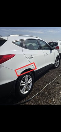 توسان 13 خليجي  مراوس فقط بسورنتو 6V كفالة السياره محرك 2000 دوش كير و...